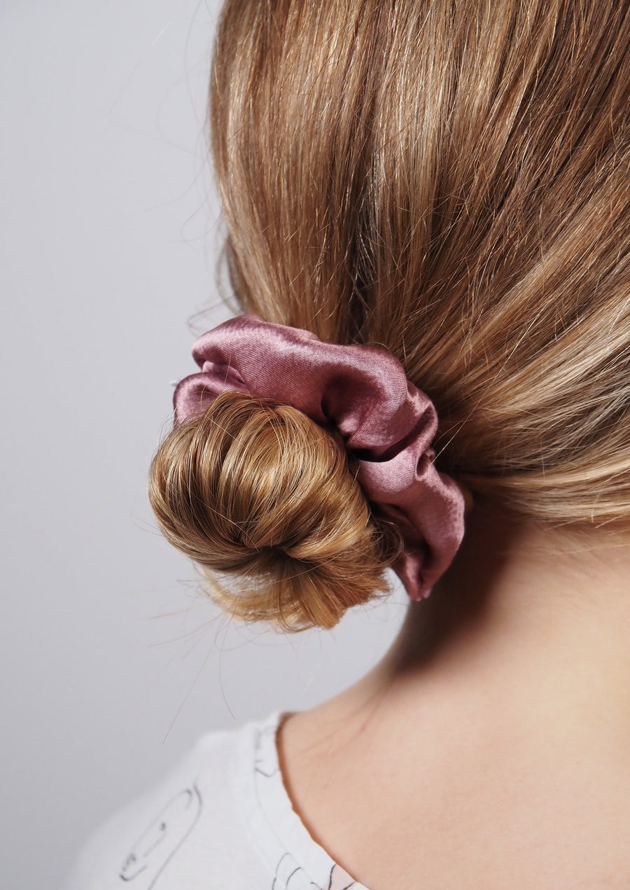 Mini šilkinė plaukų gumytė - gesintos rožės spalvos